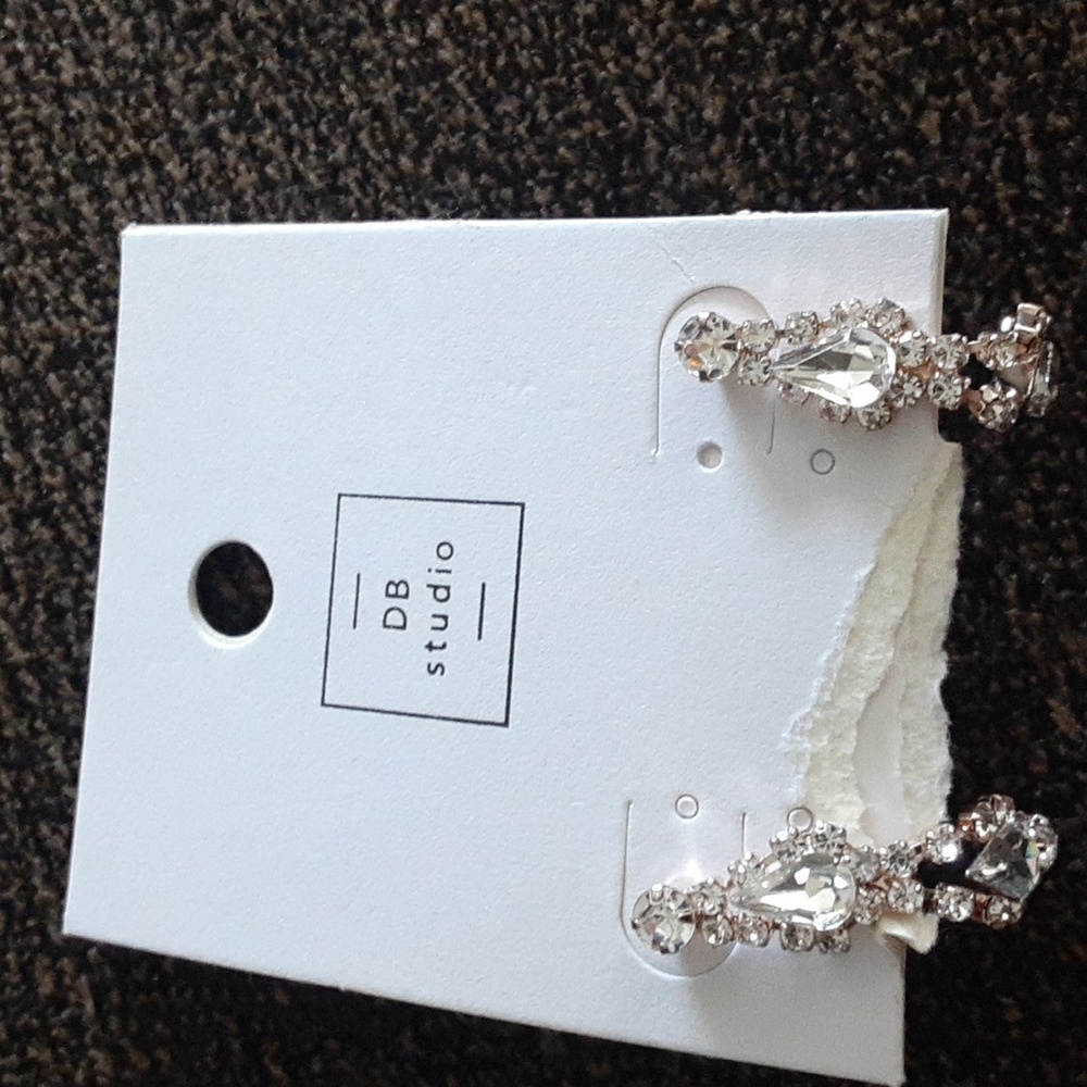 DB Studio dangle earrings